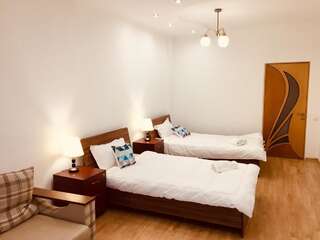 Апартаменты QonaQ Apartments 414 Алматы Апартаменты с 2 спальнями-7
